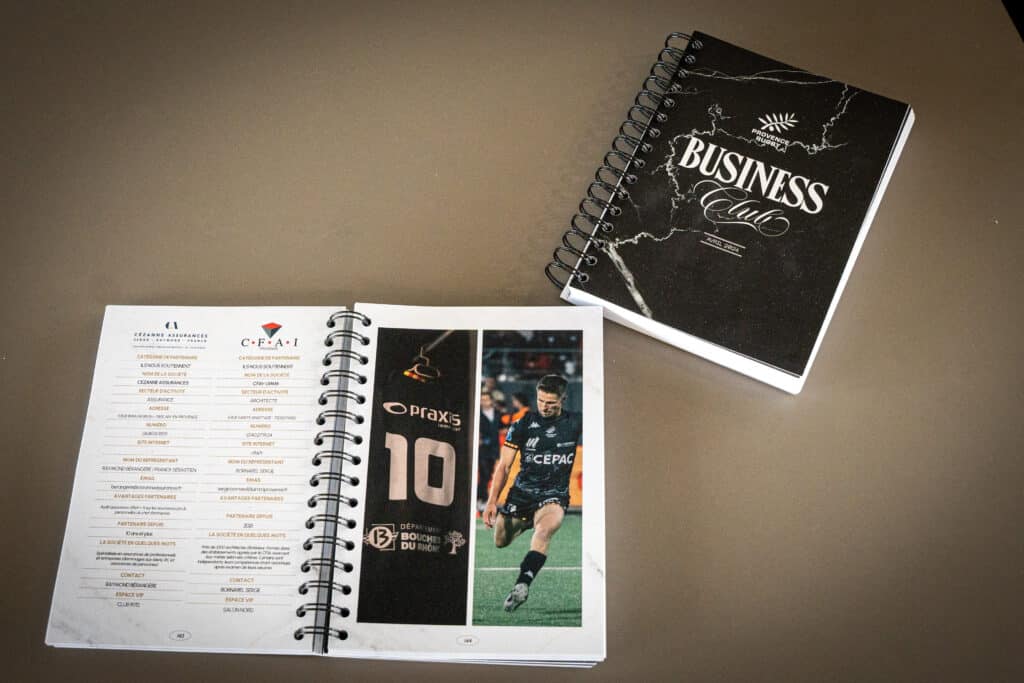 Une visibilité réelle pour votre entreprise. Photo annuaire partenaires. Devenir partenaire de Provence Rugby : quels avantages chaque mois ?