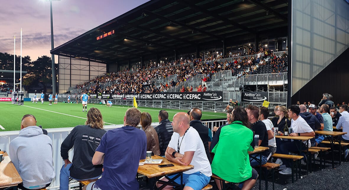 Tables et foodtruck à Provence Rugby